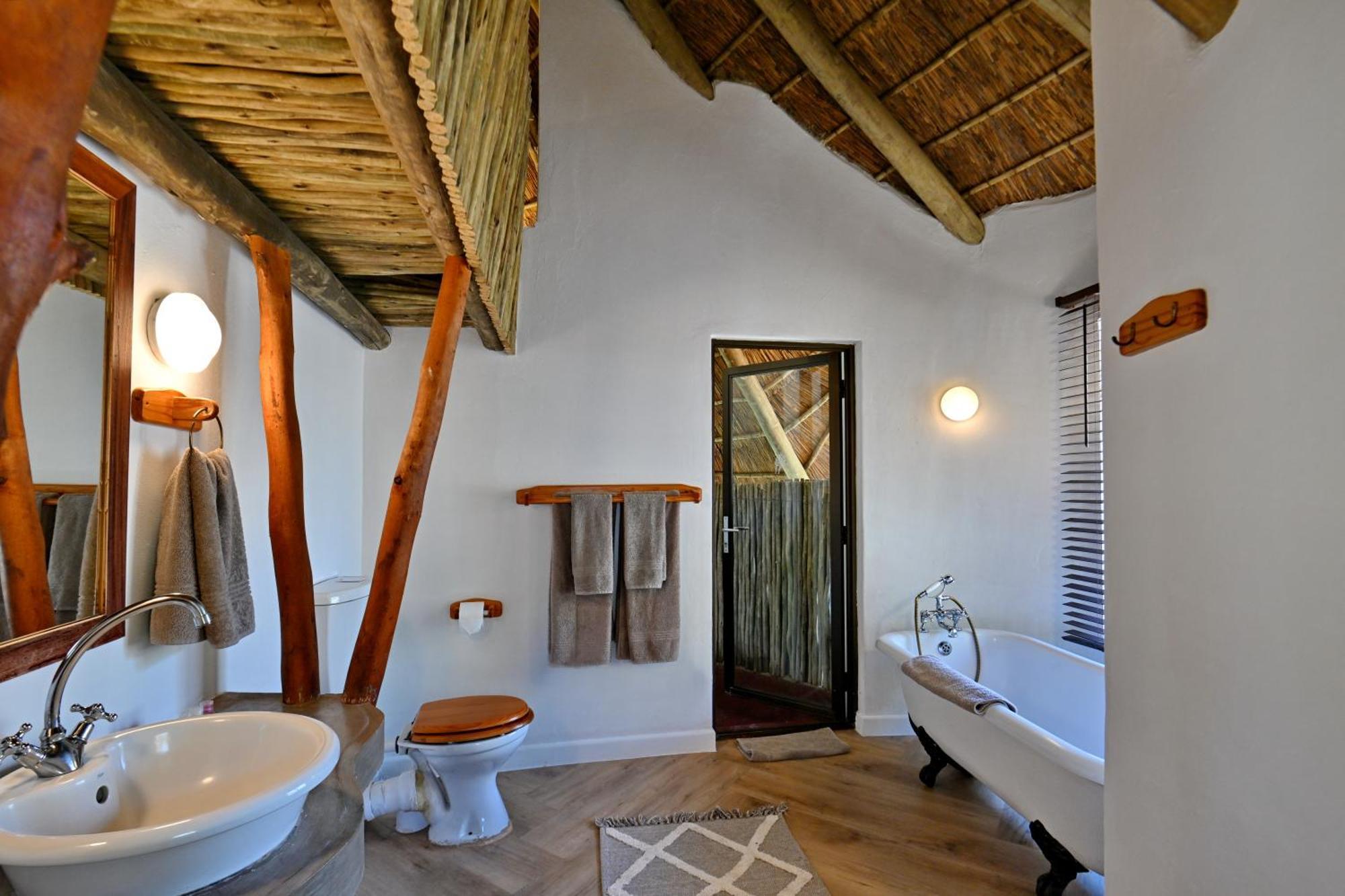 Warthogs Bush Lodge 마갈리스버그 외부 사진